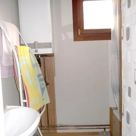 Σαλέ Charming Chalet With Mountain Views In And Huge Terrace